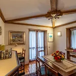 Апартаменты L'atelier Du Temps - Casa Nene Курмайор